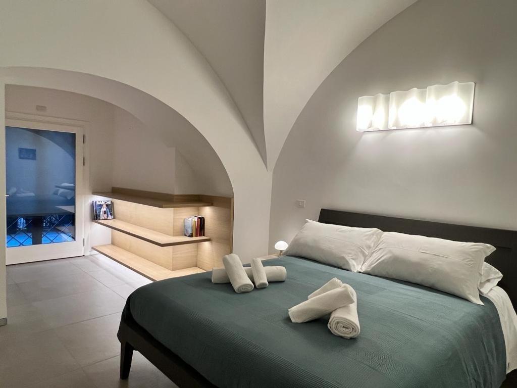 La Suite Di Piazza Dell'Universita Катания Экстерьер фото